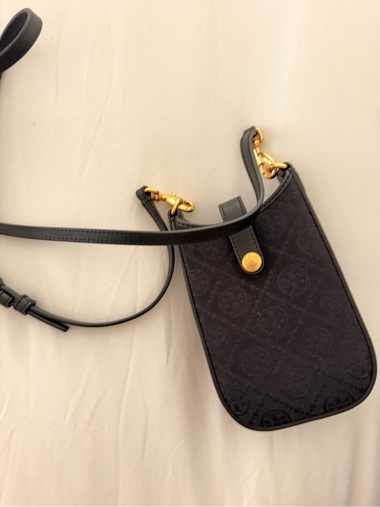 Tory Burch Handbags - Tory Burch Black Crossbody with Gold Logo Snap Closure